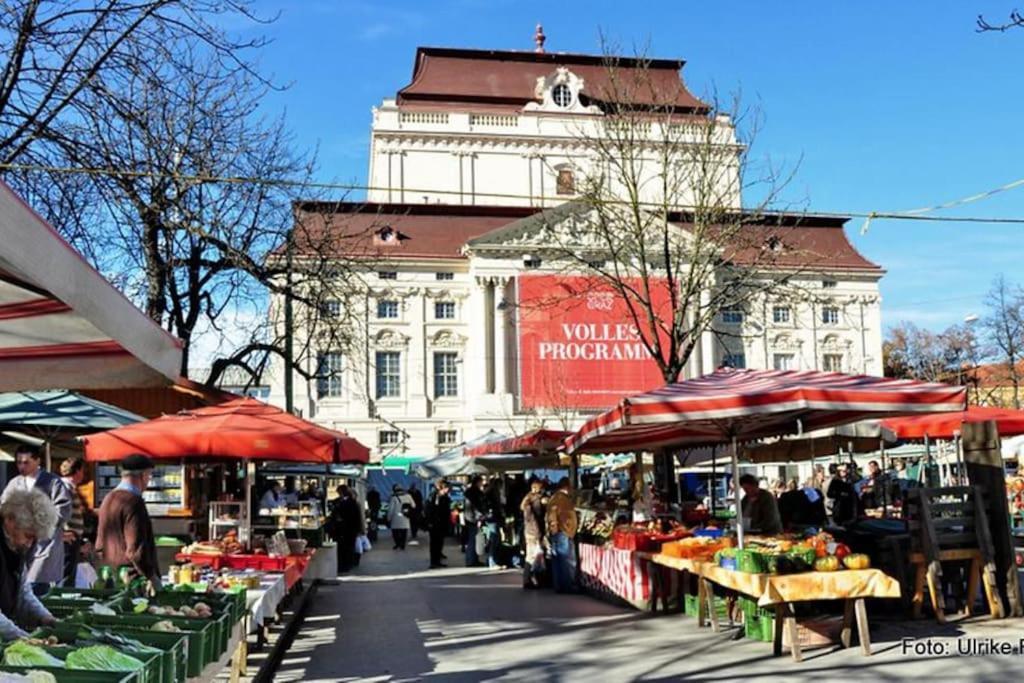 Retrowohnung Im Herzen Von Graz Bagian luar foto